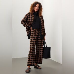 Ashley By 26 International Black and Brown Wide Leg Pants